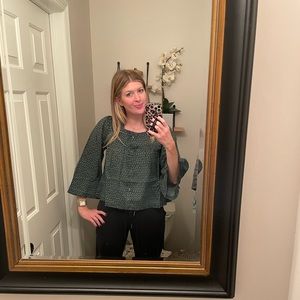 Doen green floral top medium